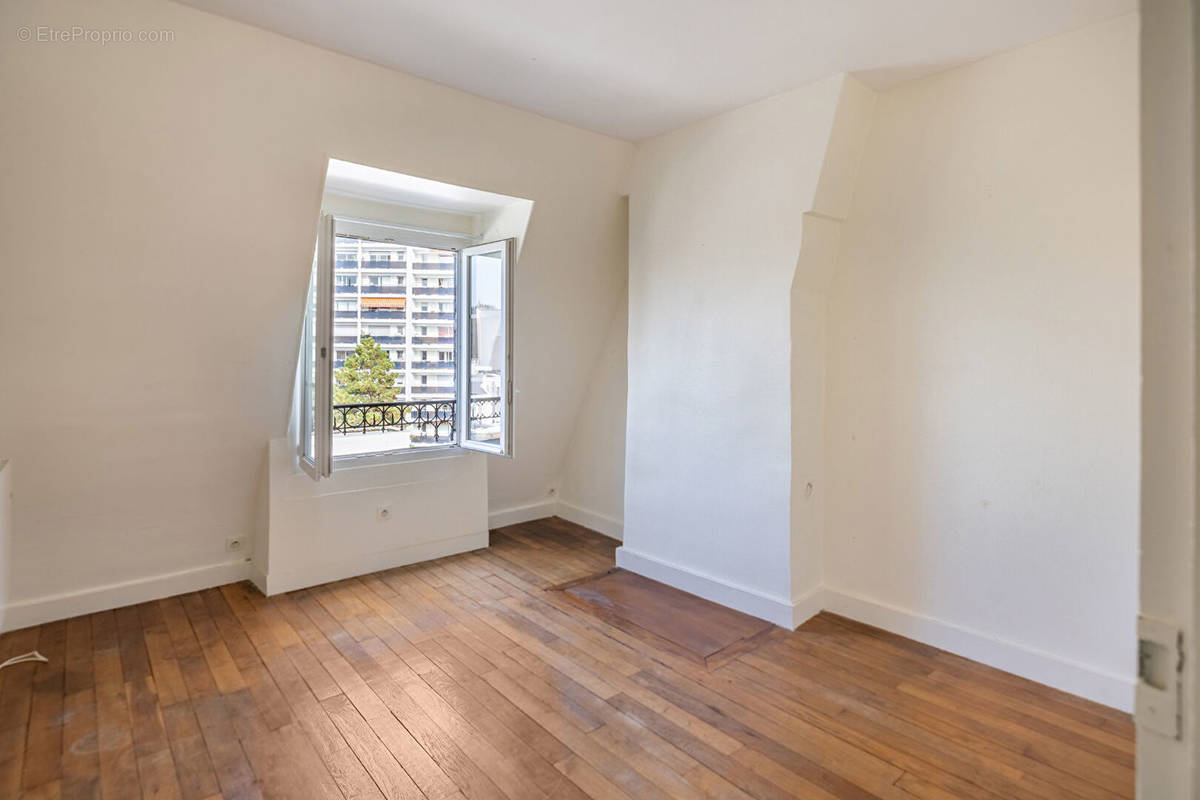 Appartement à PARIS-12E