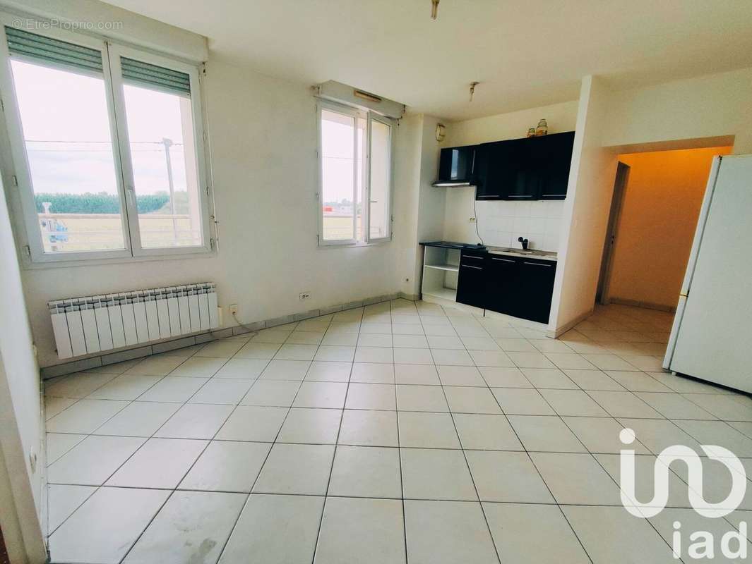 Photo 2 - Appartement à LE PLESSIS-BELLEVILLE