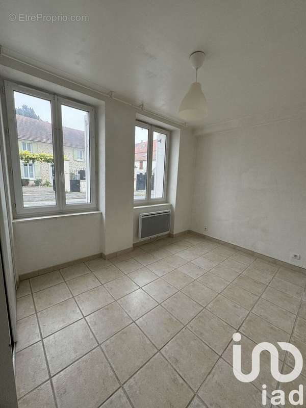 Photo 4 - Appartement à CHEVRY-COSSIGNY