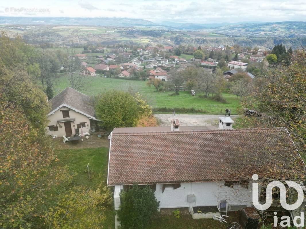 Photo 1 - Maison à CHANAY