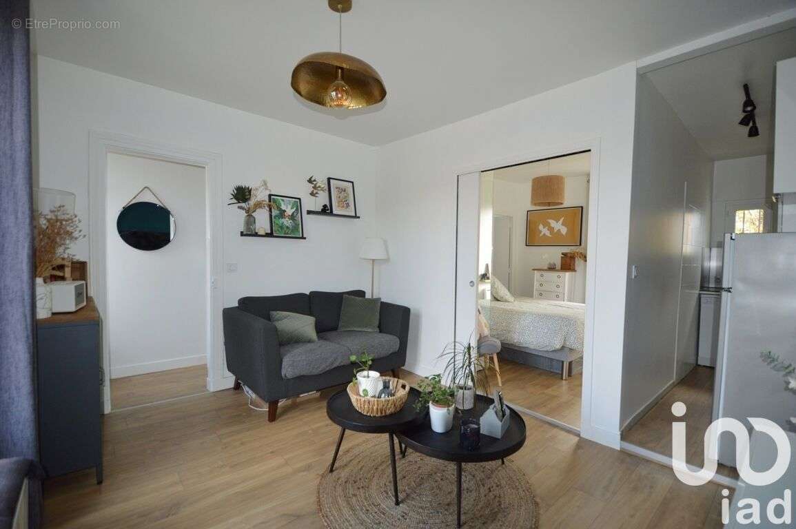 Photo 2 - Appartement à SAINT-MAUR-DES-FOSSES