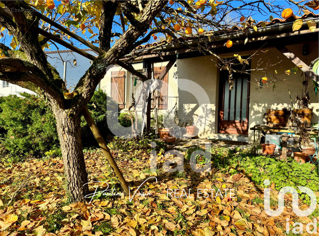 Photo 1 - Maison à LE TAILLAN-MEDOC