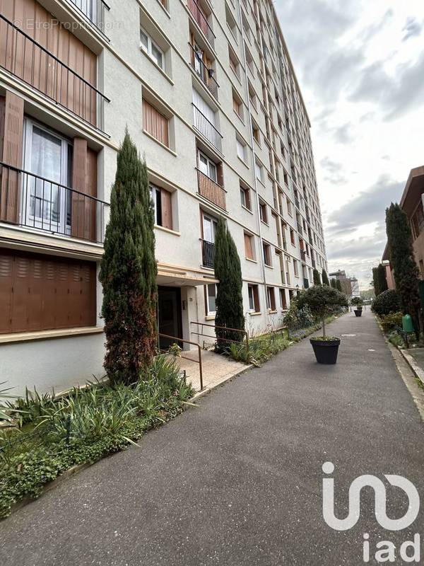 Photo 1 - Appartement à IVRY-SUR-SEINE