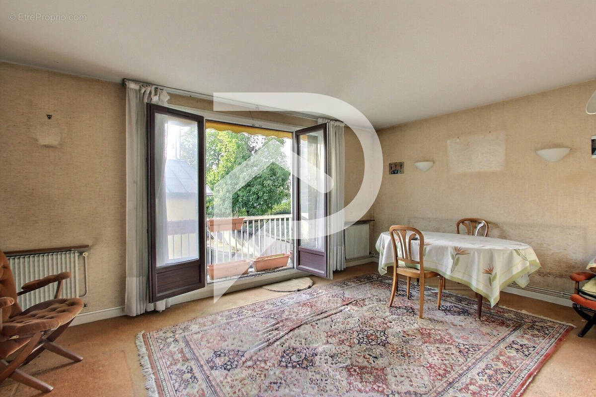 Appartement à ASNIERES-SUR-SEINE