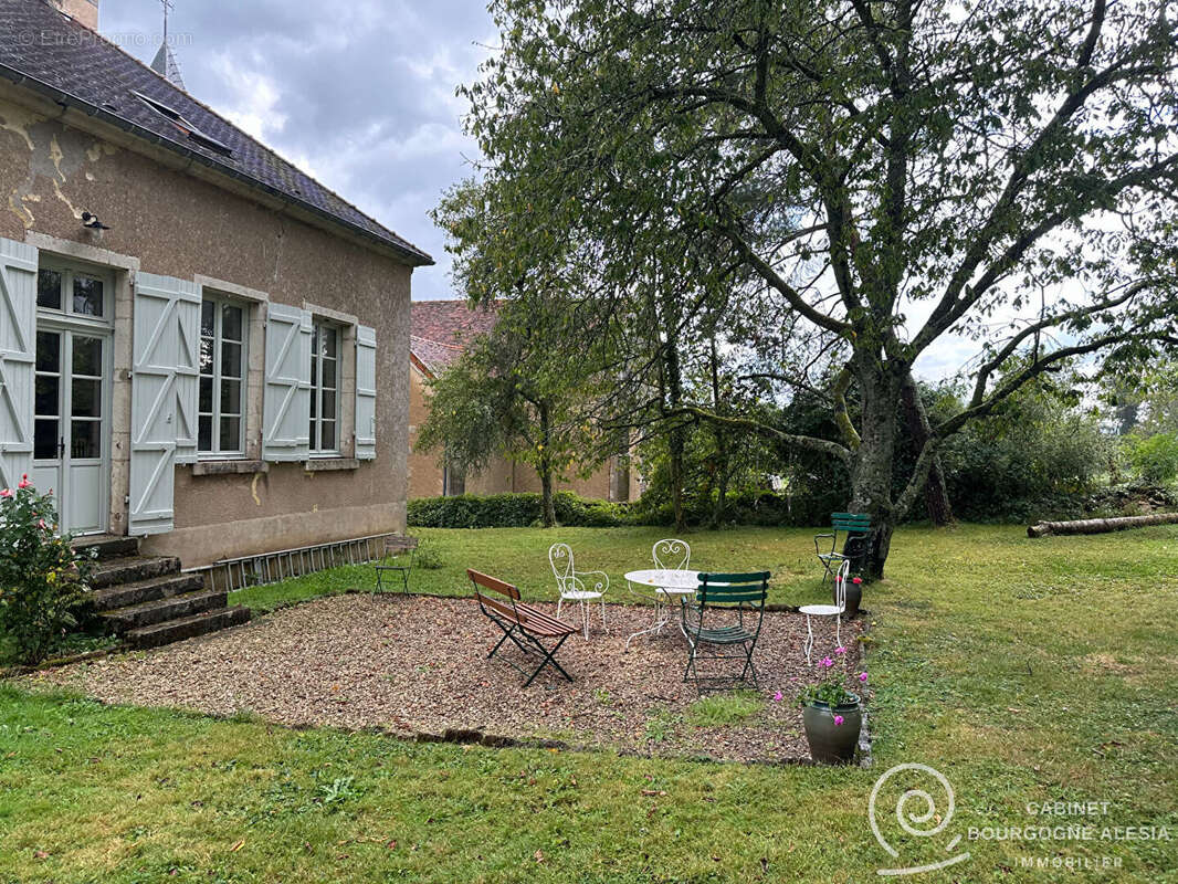 Maison à POUILLY-EN-AUXOIS