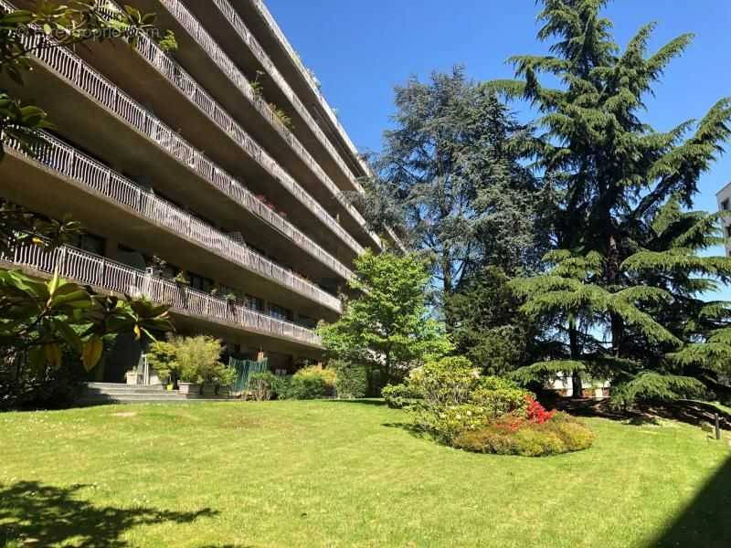 Appartement à SAINT-CLOUD