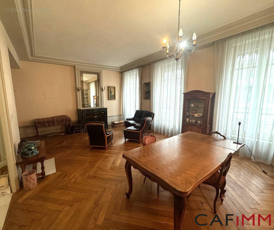 Appartement à LYON-2E