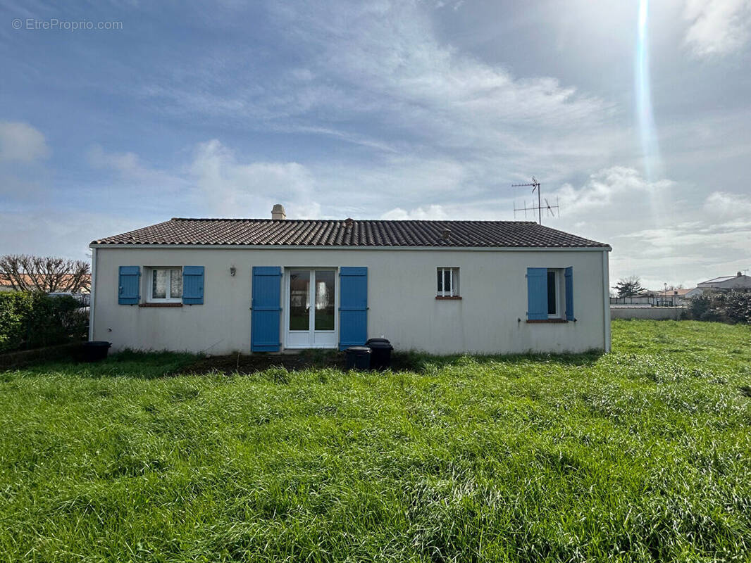 Maison à SAINT-MICHEL-EN-L&#039;HERM