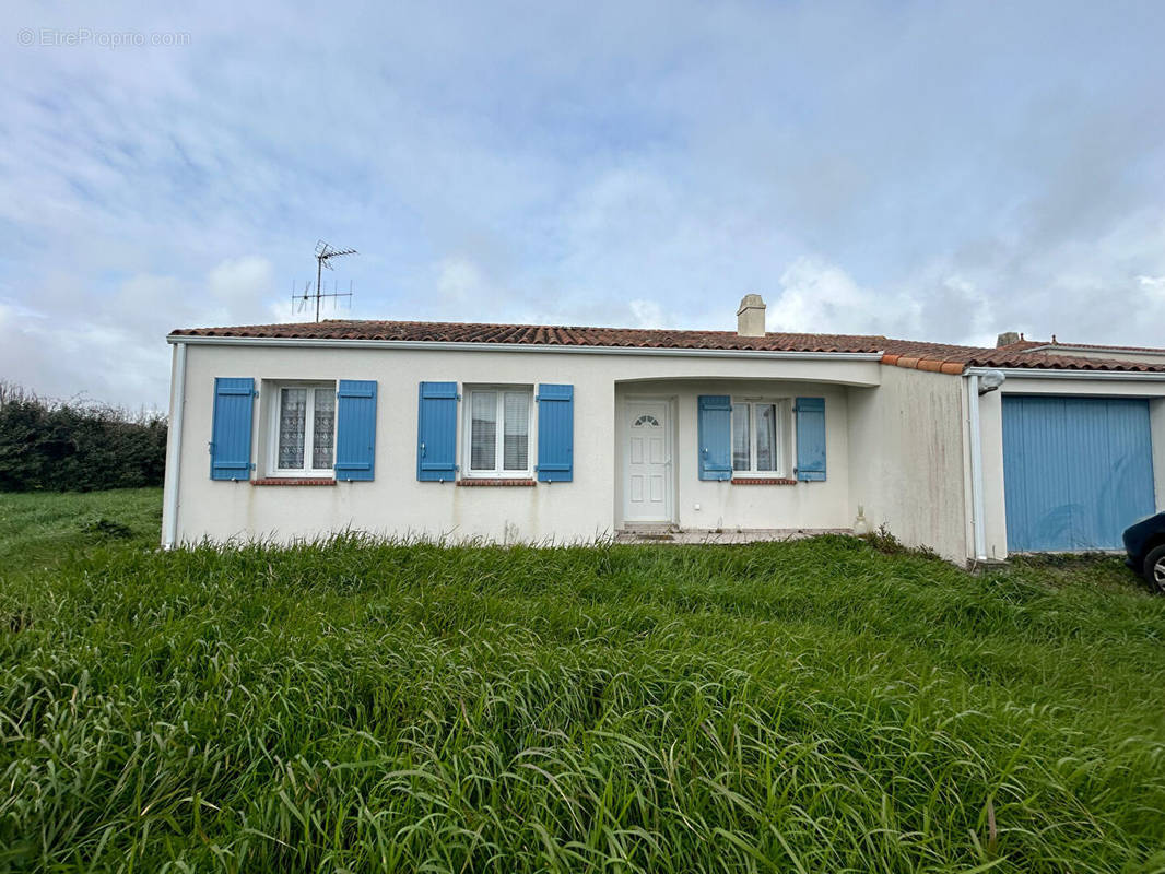 Maison à SAINT-MICHEL-EN-L&#039;HERM