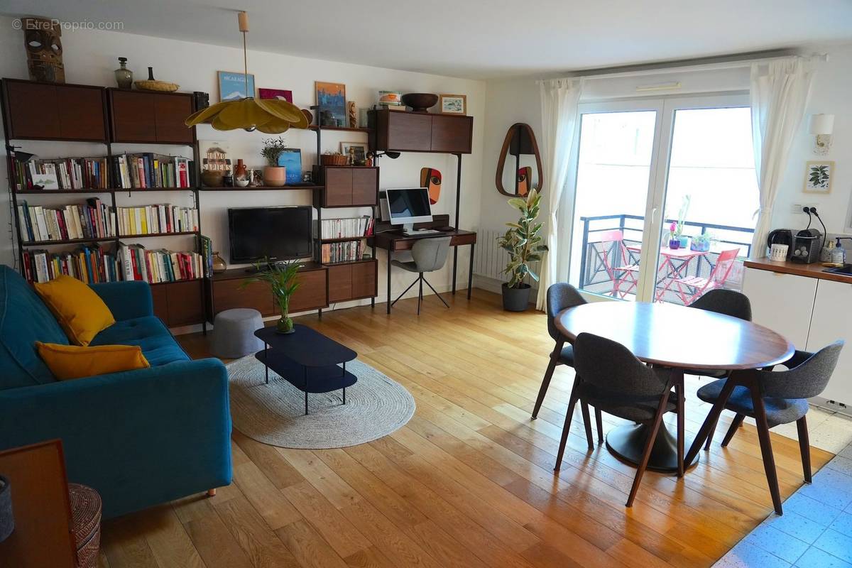 Appartement à COLOMBES