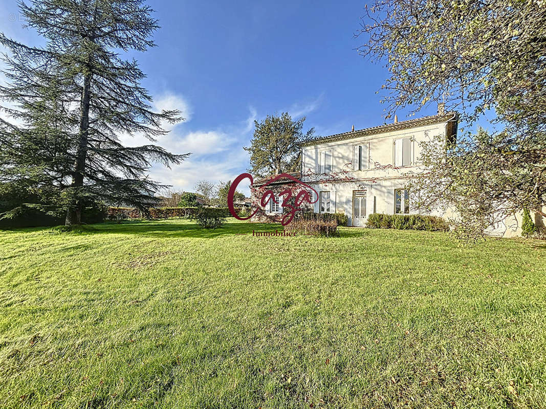 Maison à CAMBLANES-ET-MEYNAC