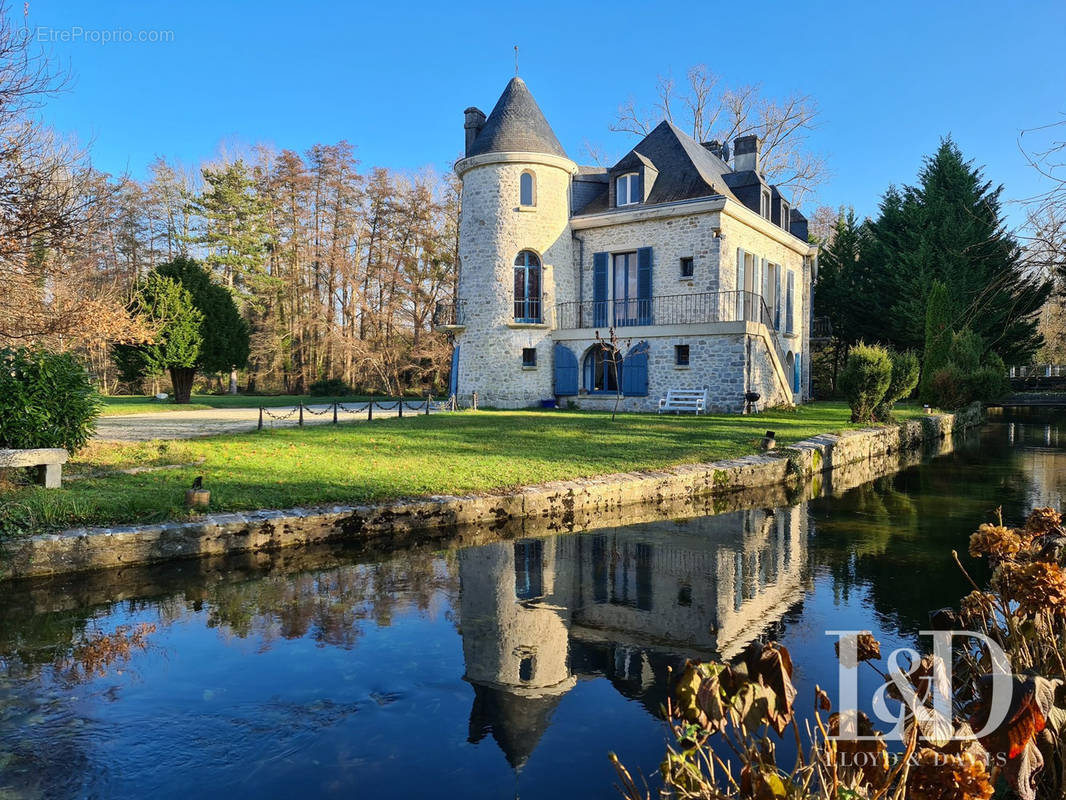 Autre à GIRONVILLE-SUR-ESSONNE