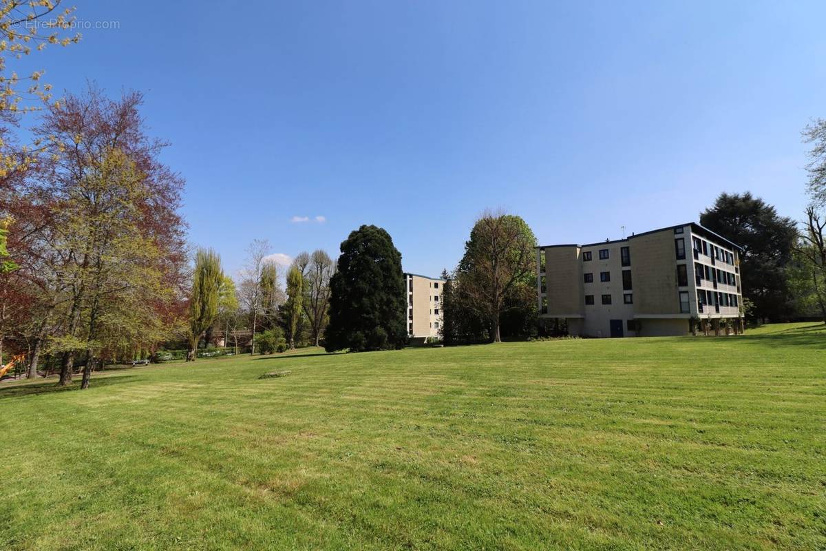 Appartement à LOUVECIENNES