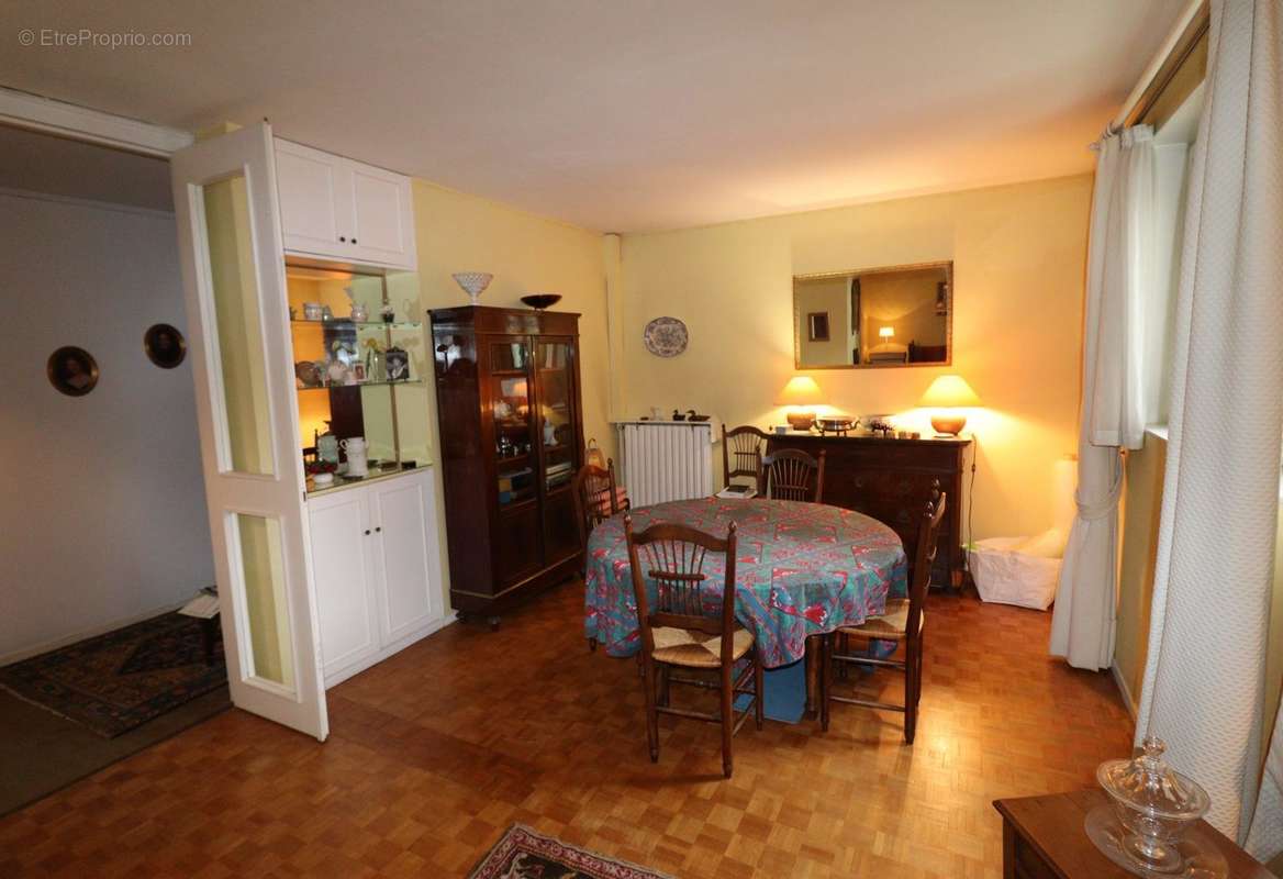 Appartement à LOUVECIENNES