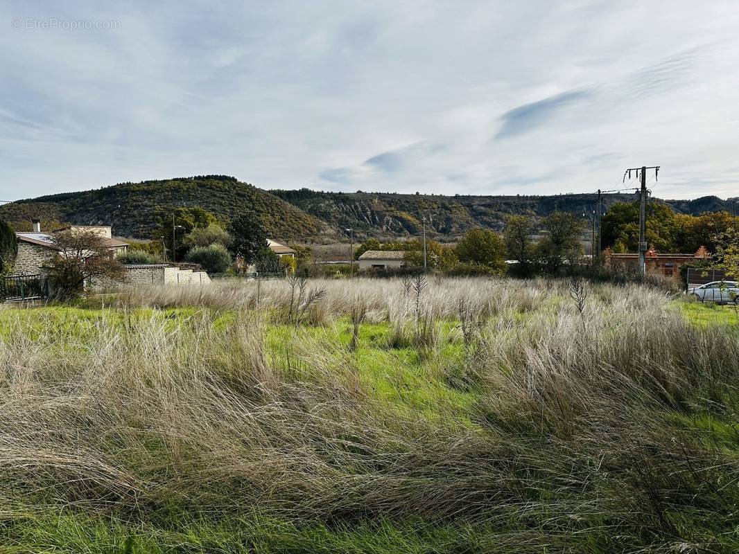 Terrain à BARRET-SUR-MEOUGE