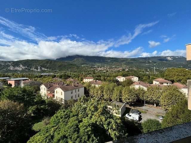 Appartement à ECHIROLLES