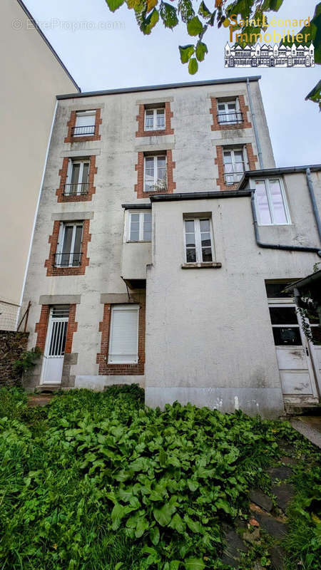 Appartement à FOUGERES