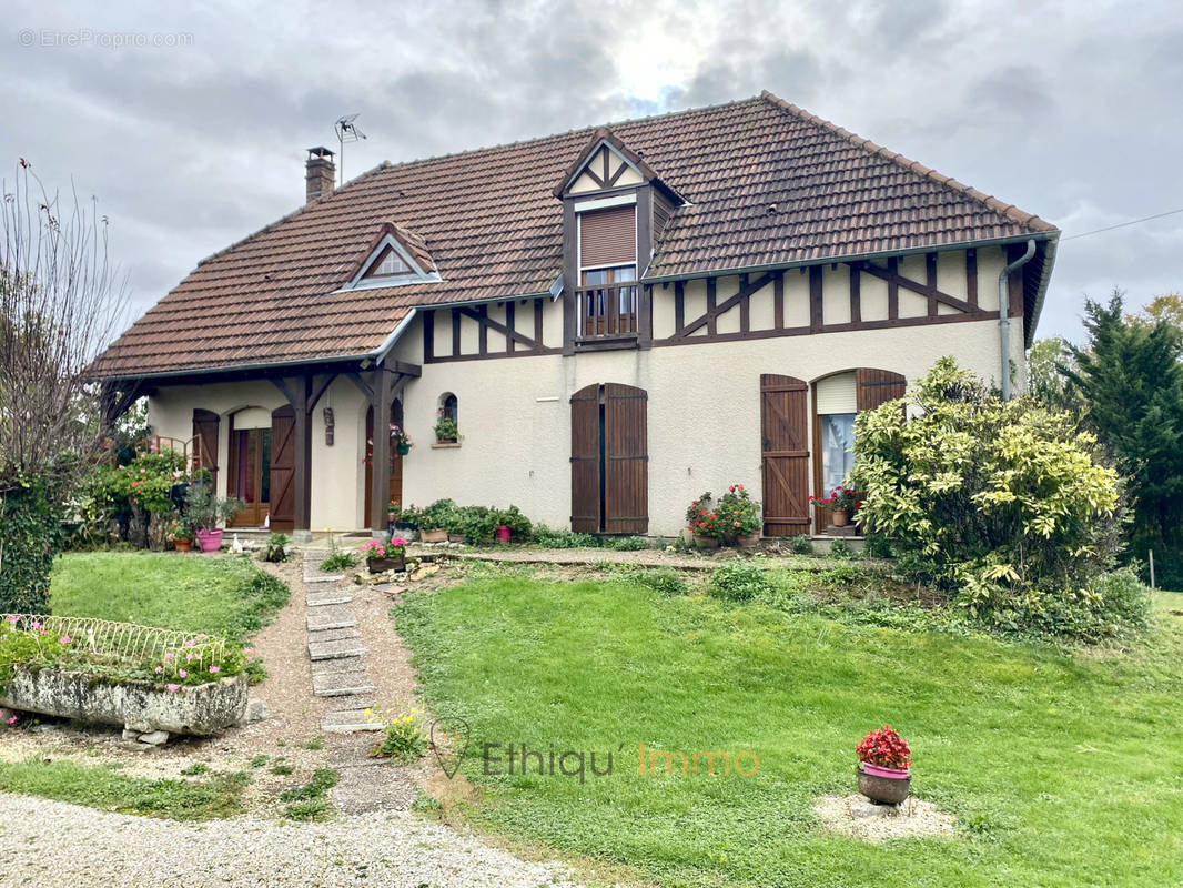 Maison à TROYES