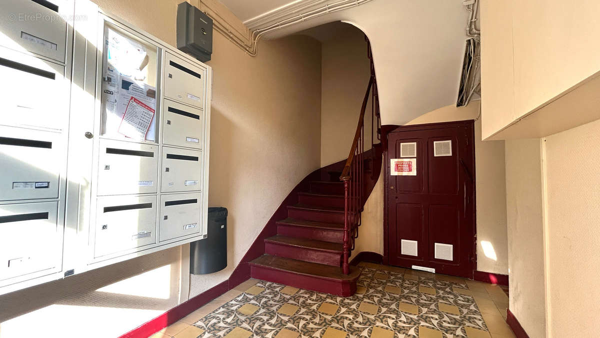 Appartement à SURESNES