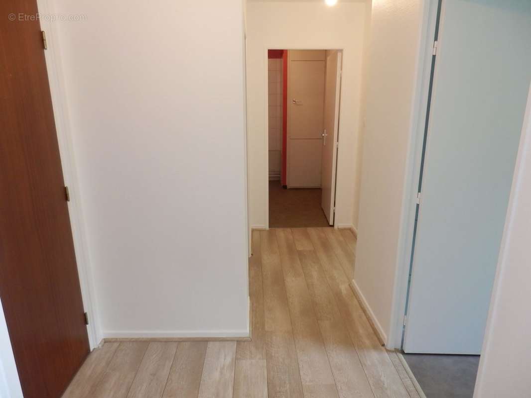 HALL D&#039;ENTRE - Appartement à STRASBOURG