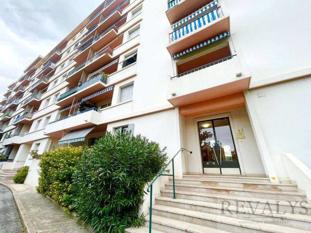 Appartement à NICE