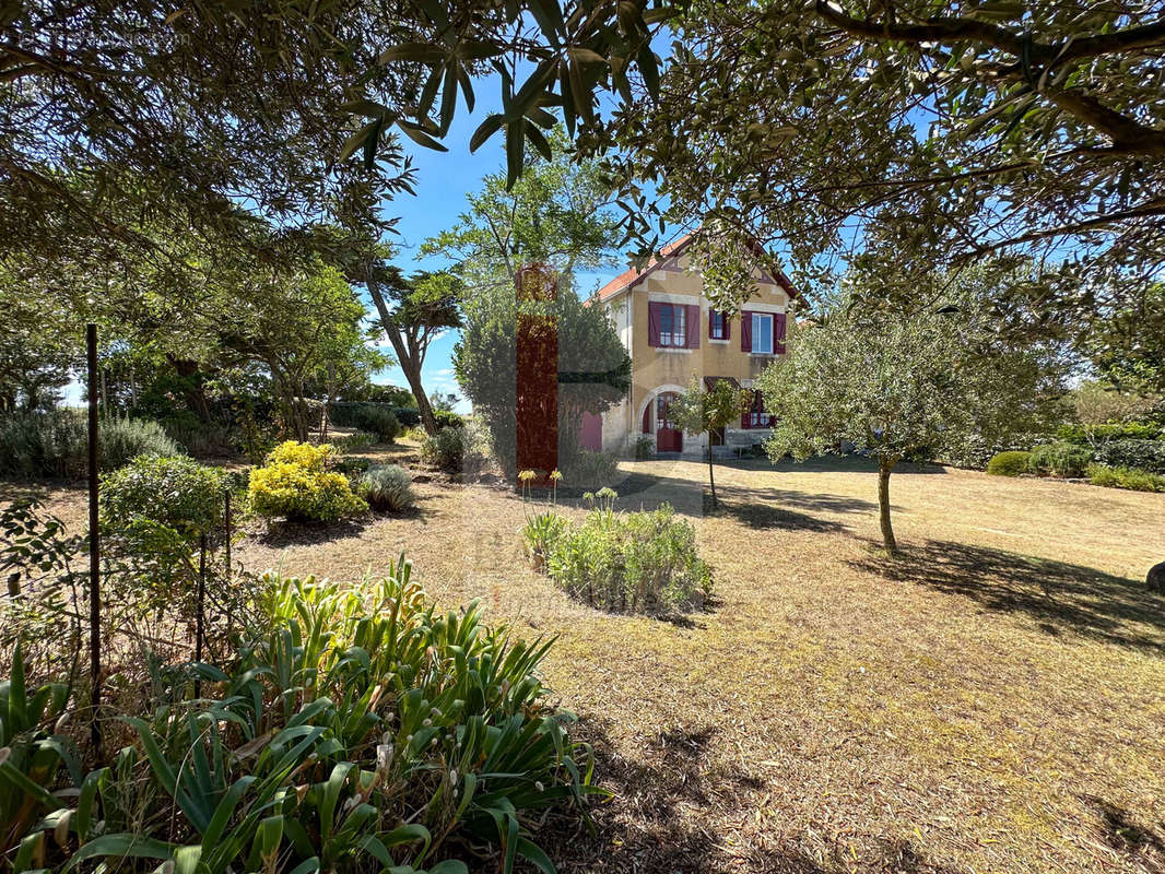 Maison à FOURAS