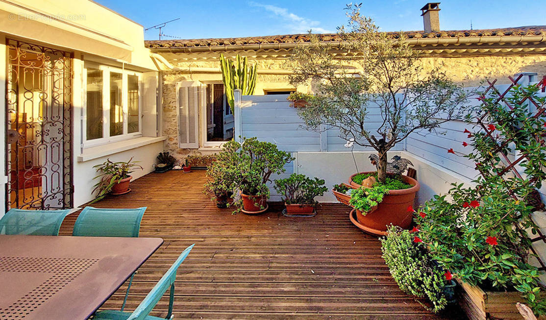 Appartement à NIMES