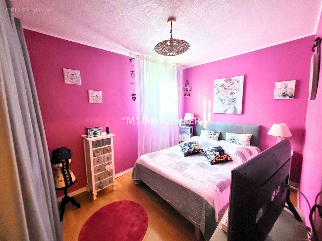 Appartement à ROMENY-SUR-MARNE