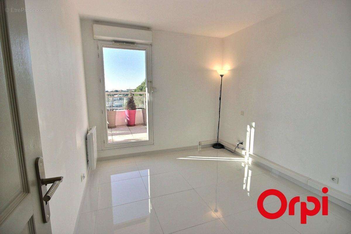 Appartement à MARSEILLE-12E