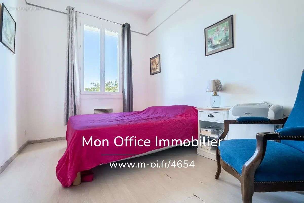 Appartement à MARSEILLE-4E