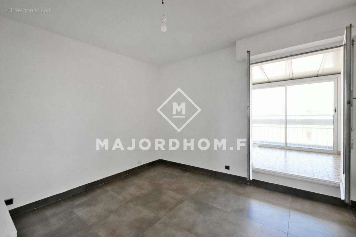 Appartement à MARSEILLE-10E