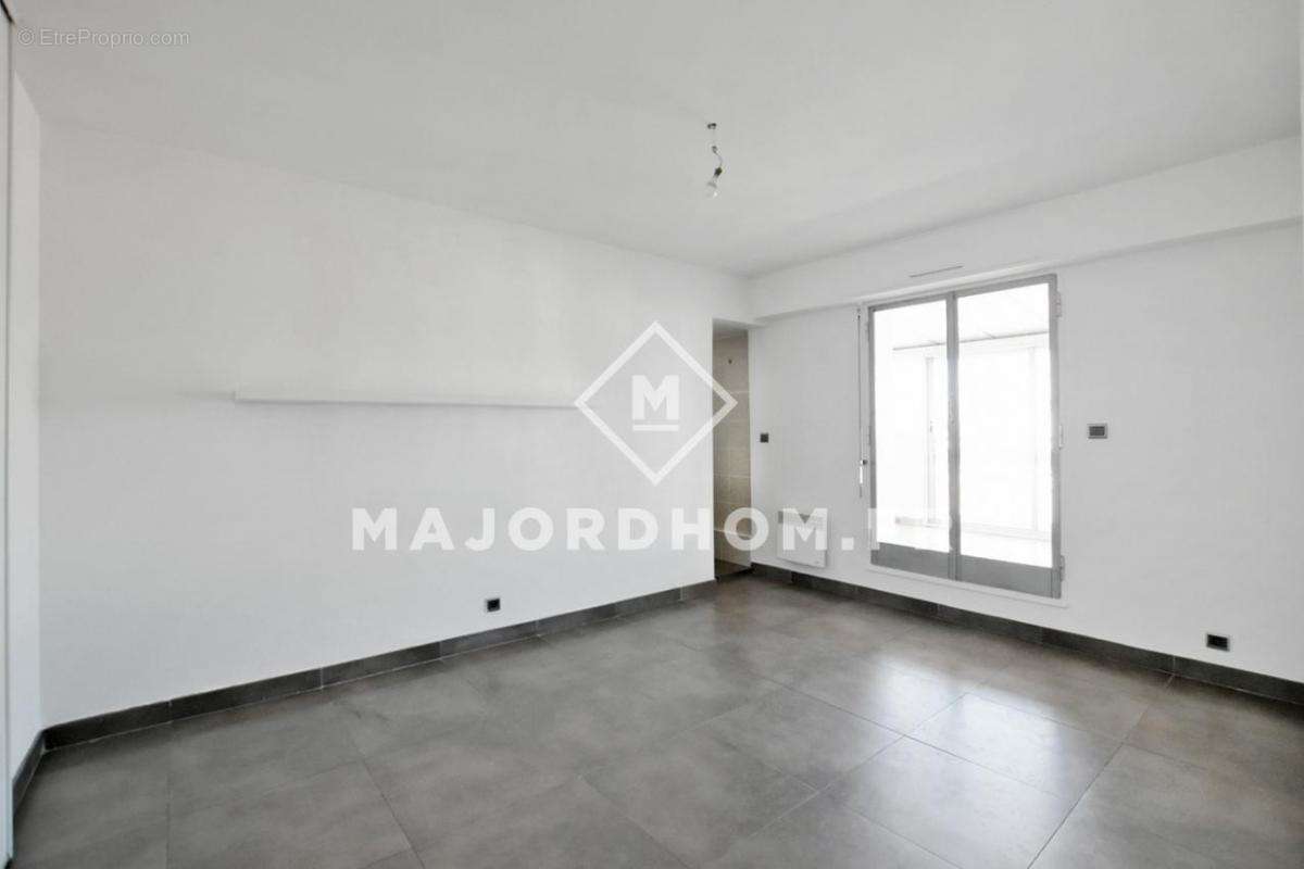 Appartement à MARSEILLE-10E