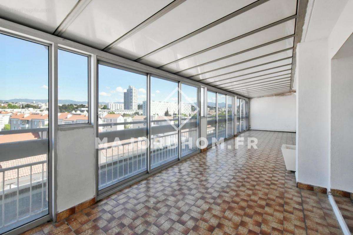 Appartement à MARSEILLE-10E