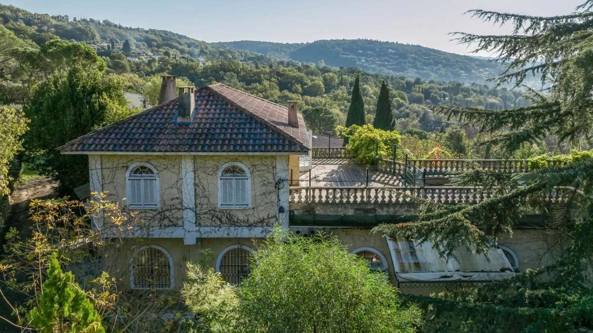 Maison à MONTAUROUX