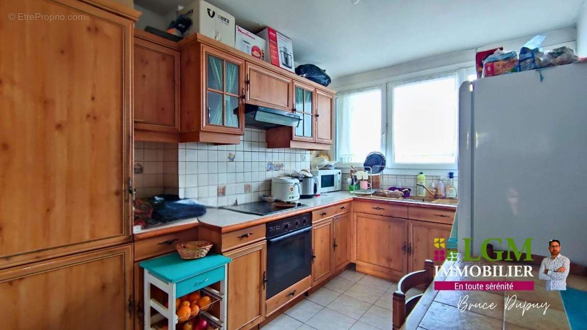 Appartement à FLEURY-LES-AUBRAIS