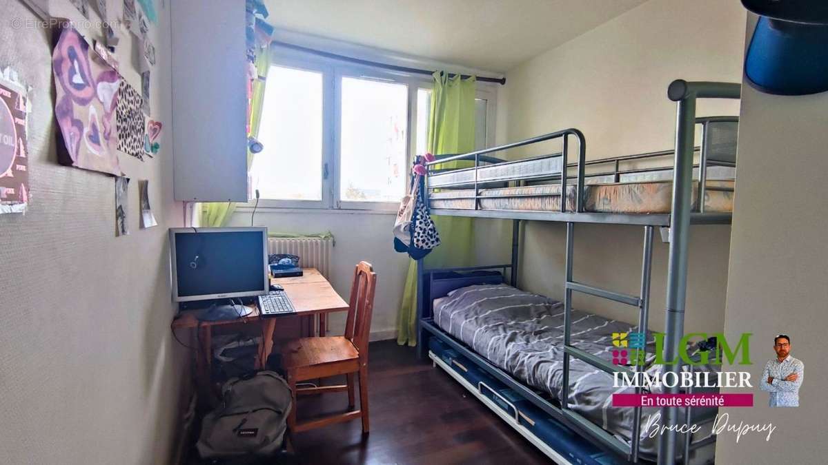 Appartement à FLEURY-LES-AUBRAIS