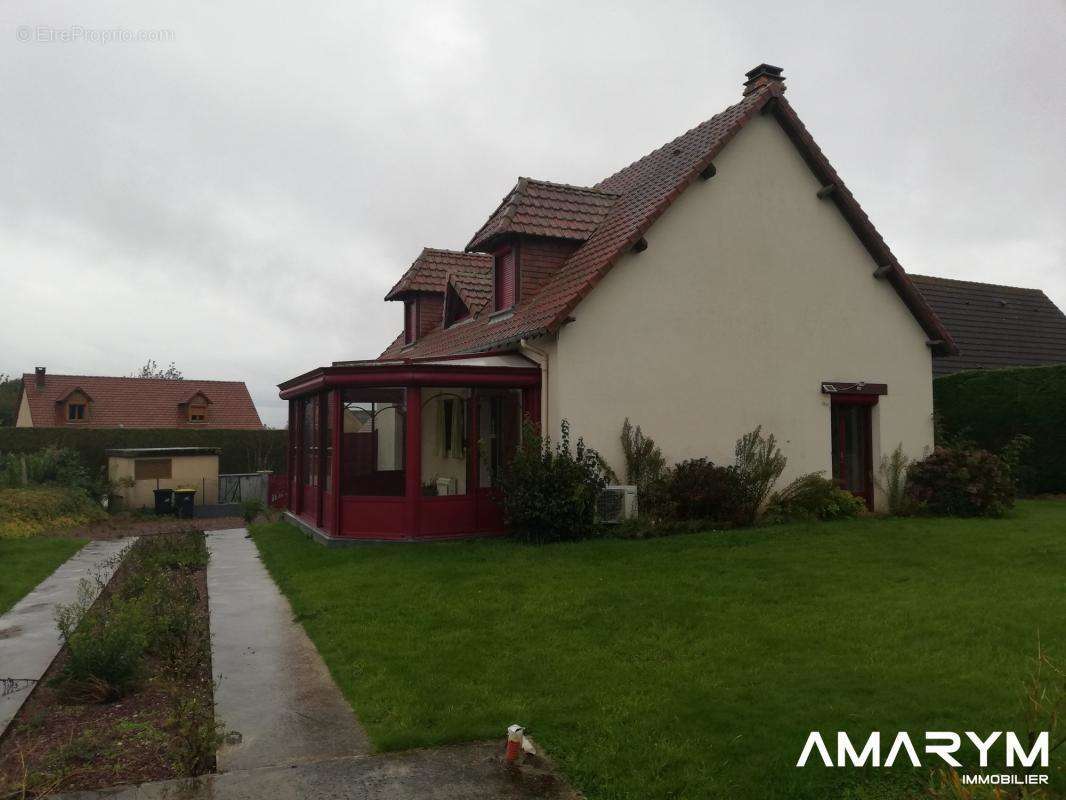 Maison à SAINT-MARTIN-EN-CAMPAGNE