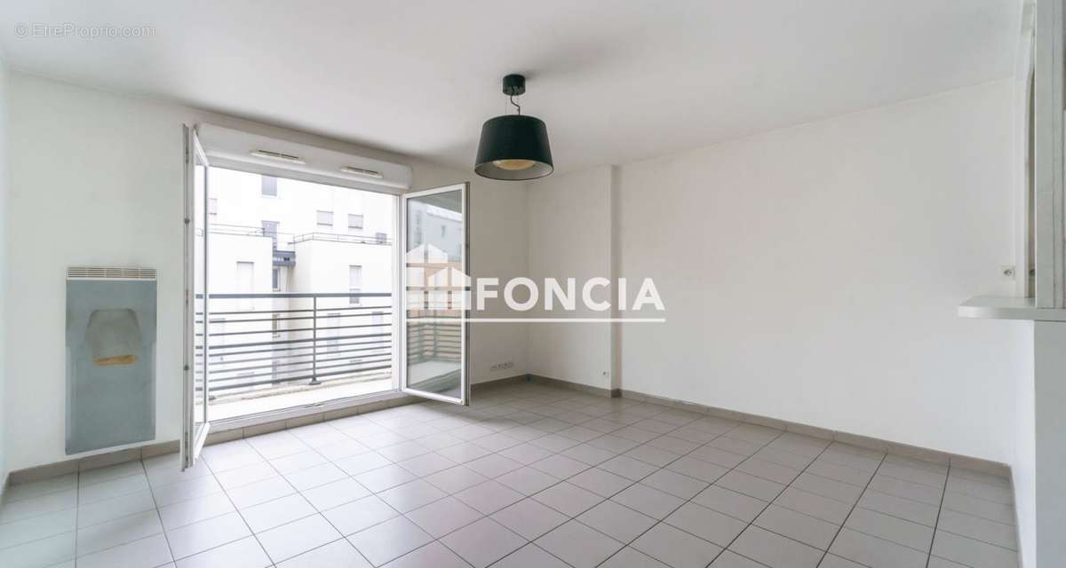 Appartement à ROSNY-SOUS-BOIS