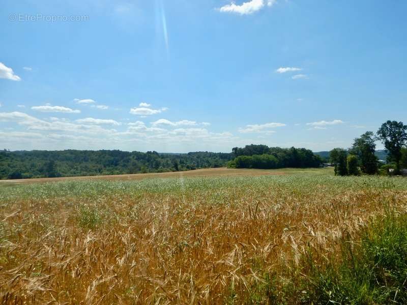 Terrain à BOULAZAC