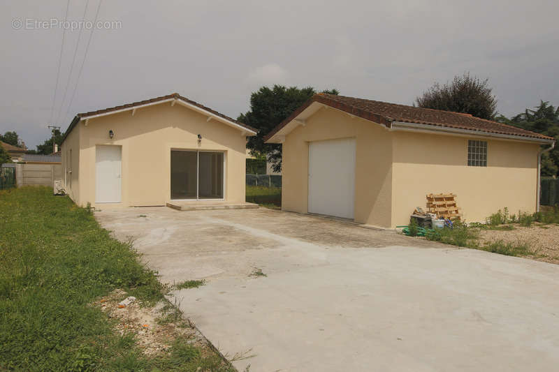 Maison à ARVEYRES