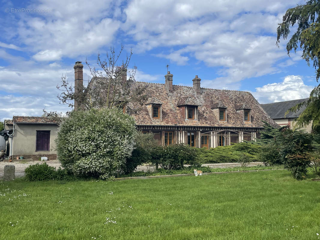 Maison à LE NEUBOURG