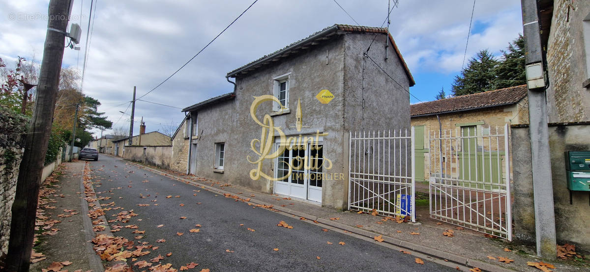 Maison à RICHELIEU