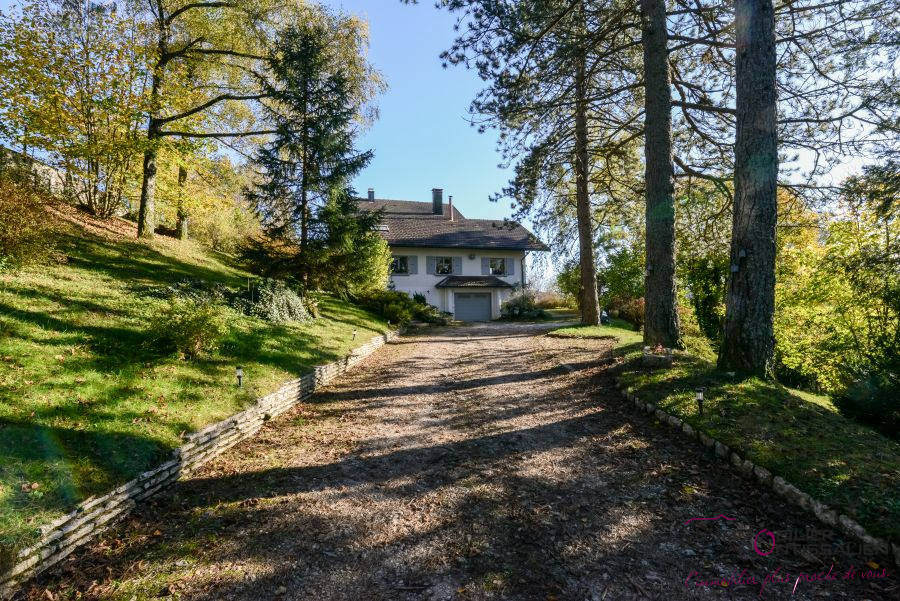 Maison à PONTARLIER