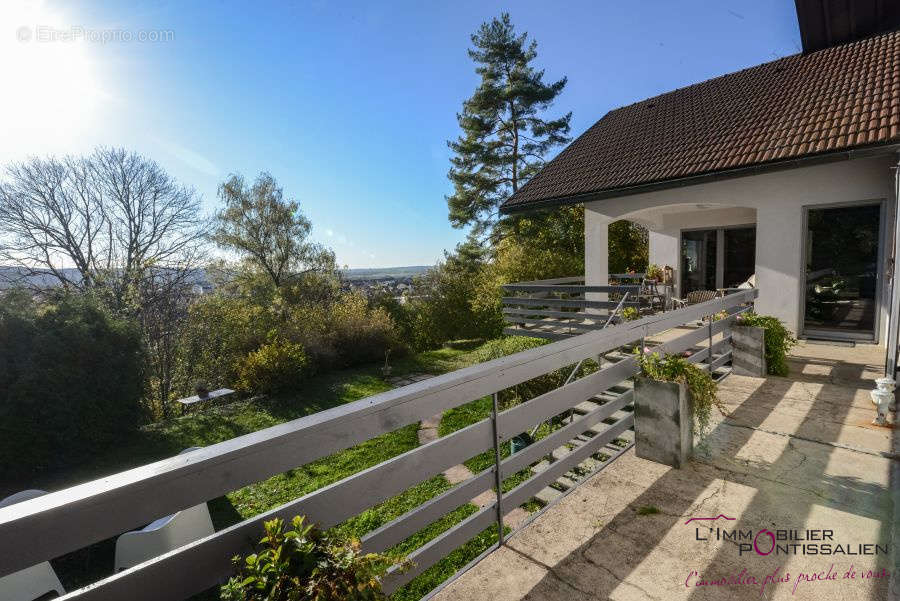 Maison à PONTARLIER