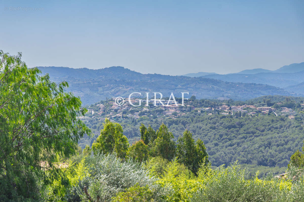 Maison à MOUGINS