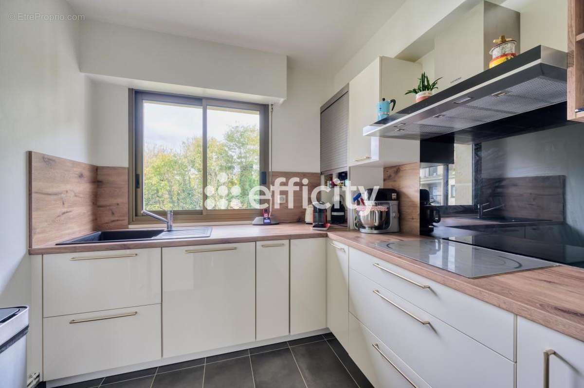 Appartement à BOURG-LA-REINE