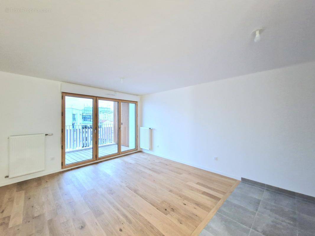 Appartement à MONTREUIL