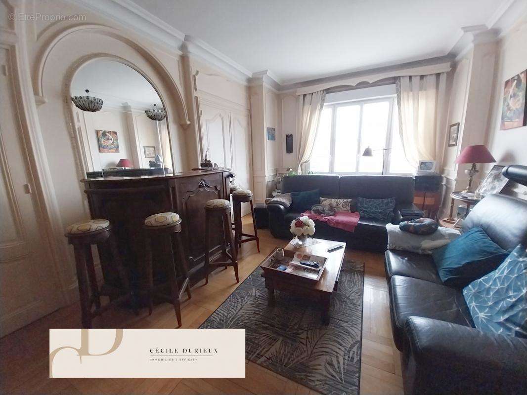 Appartement à LYON-6E