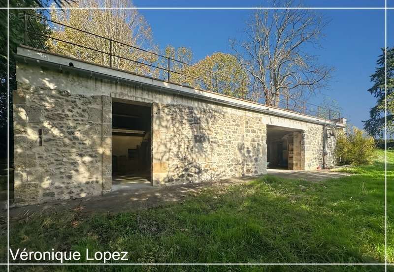 Maison à COLAYRAC-SAINT-CIRQ