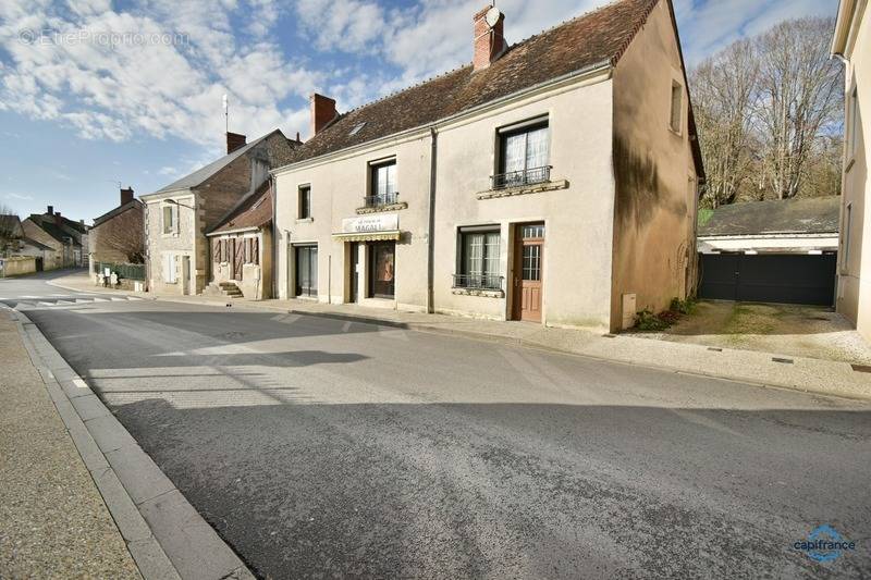 Maison à PALLUAU-SUR-INDRE